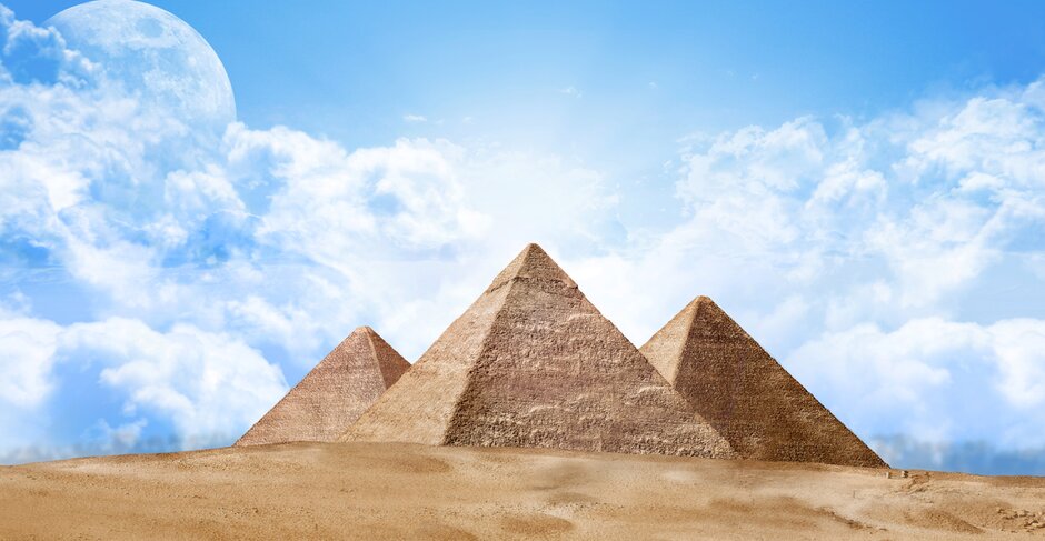 Egypt extends subsidies to drive tourism