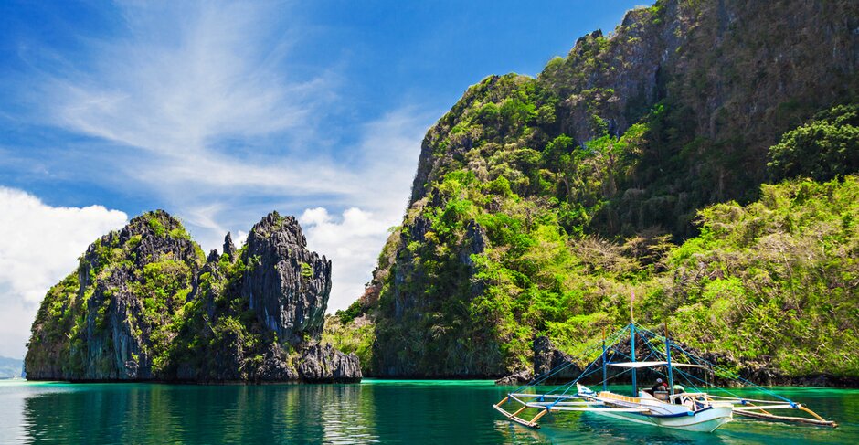 Philippines to welcome fully vaccinated tourists from February