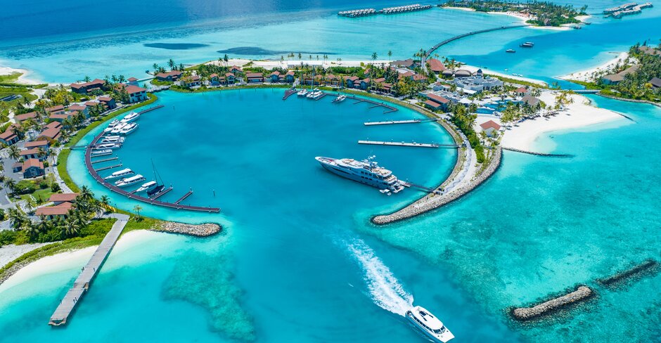 جزر المالديف تطلق أول وجهة ترفيهية متعددة الجزر