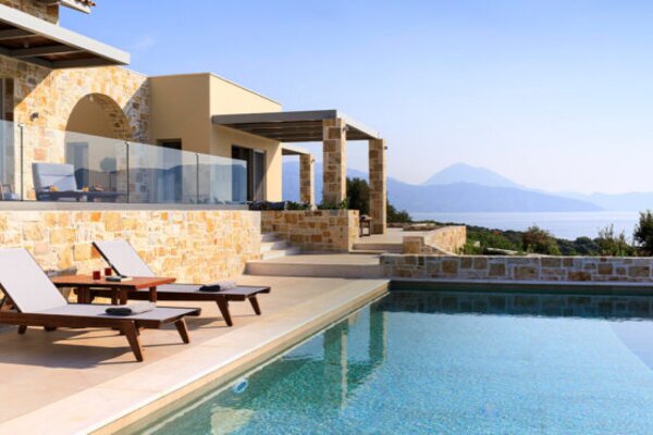 A guide to planning villa holidays in Greece