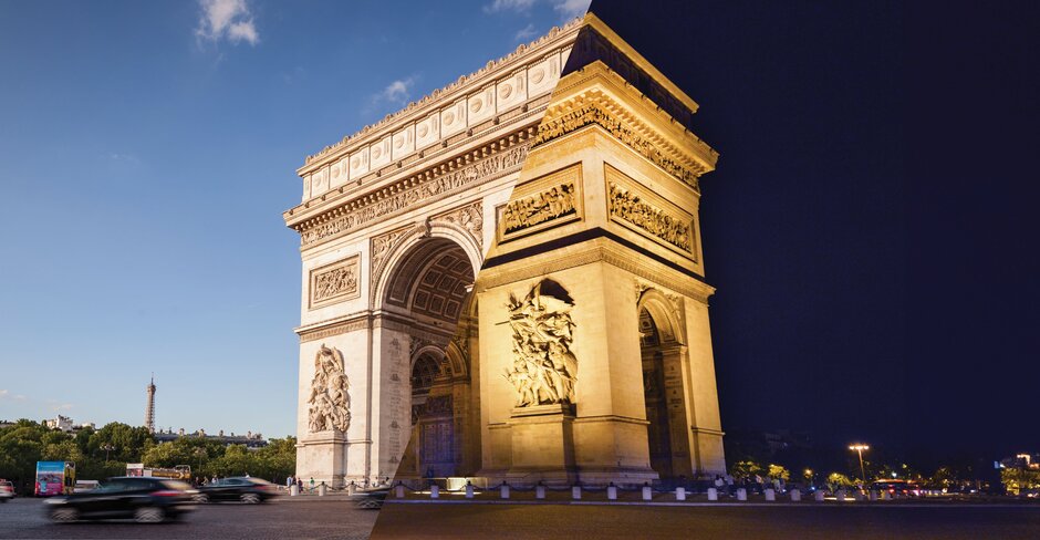 Etihad Airways doubles its daily service to Paris