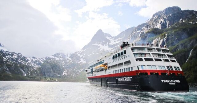 Hurtigruten acquired by consortium as split from HX moves closer