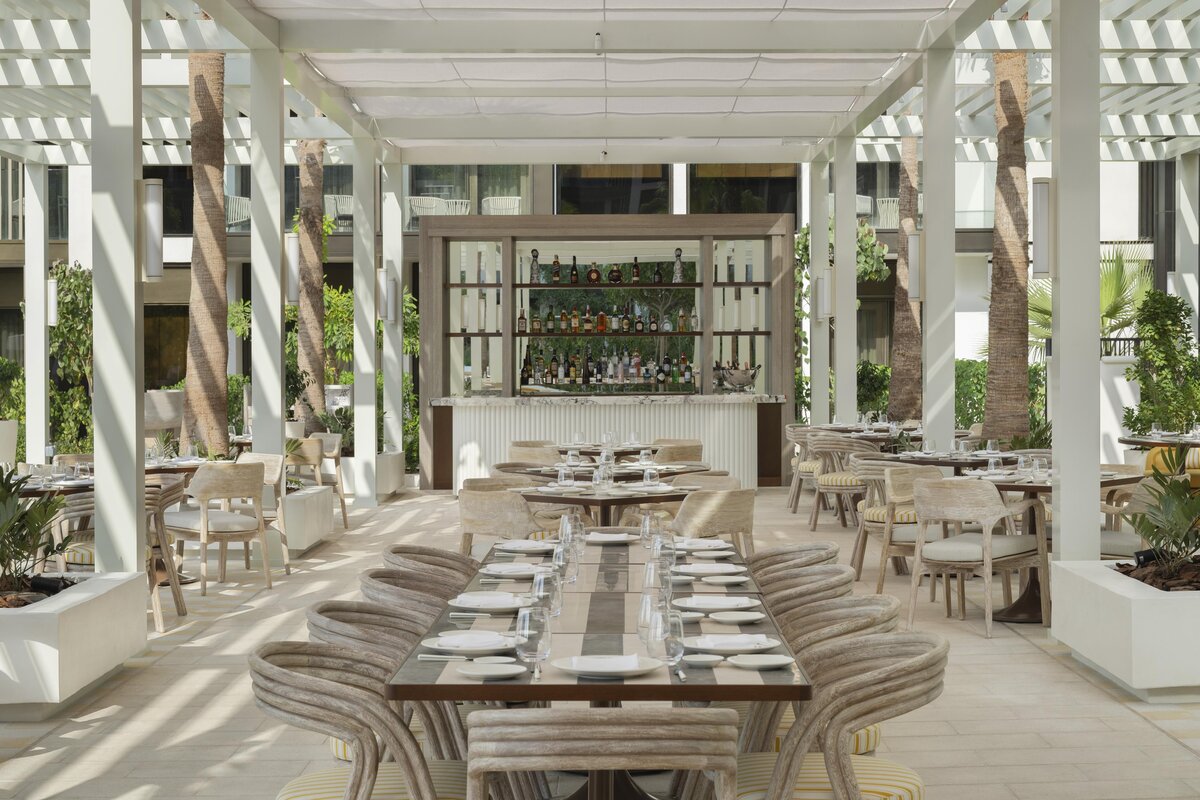 Delano Dubai, outdoor dining