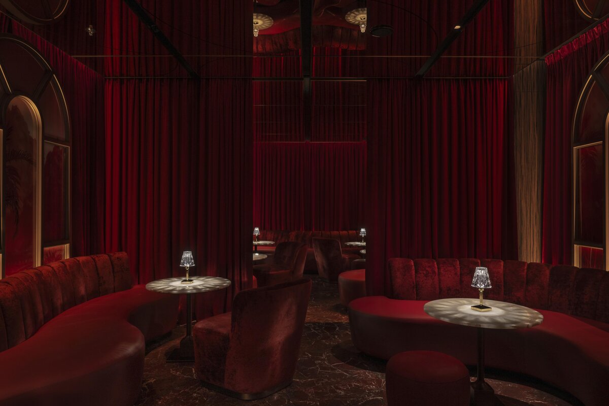 Delano Dubai, Rose Bar