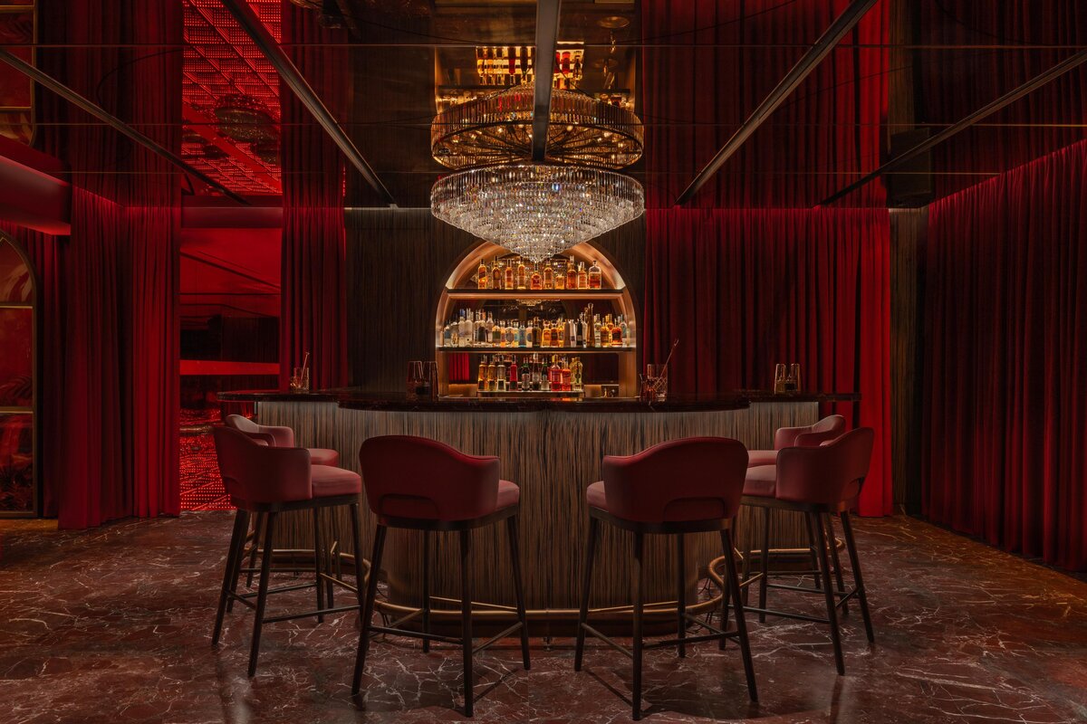 Delano Dubai, Rose Bar