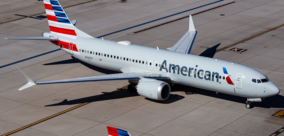 American Airlines grounds all flights on Christmas Eve