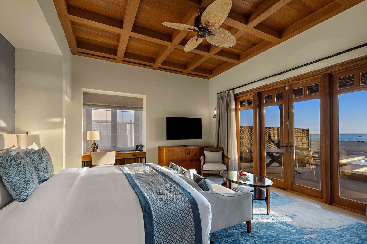 Anantara Al Yamm Villa Resort, One Bedroom Beach Pool Villa bedroom with terrace