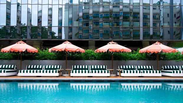 The Standard, Singapore, pool