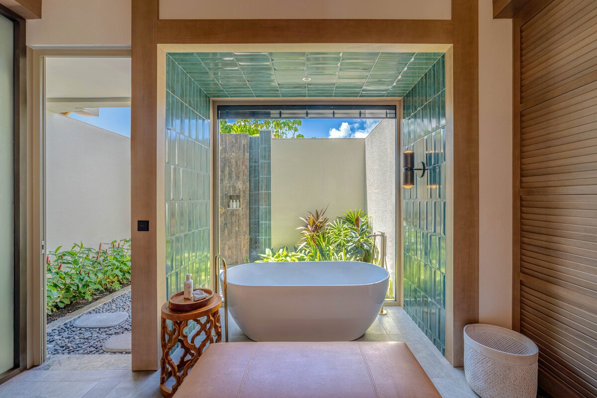 JW Marriott Kaafu Atoll Island Resort, bathroom