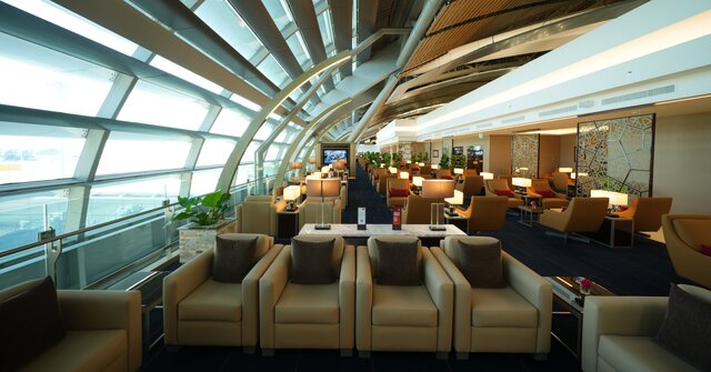 UAE-based Emirates opens its largest international airport lounge in Thailand