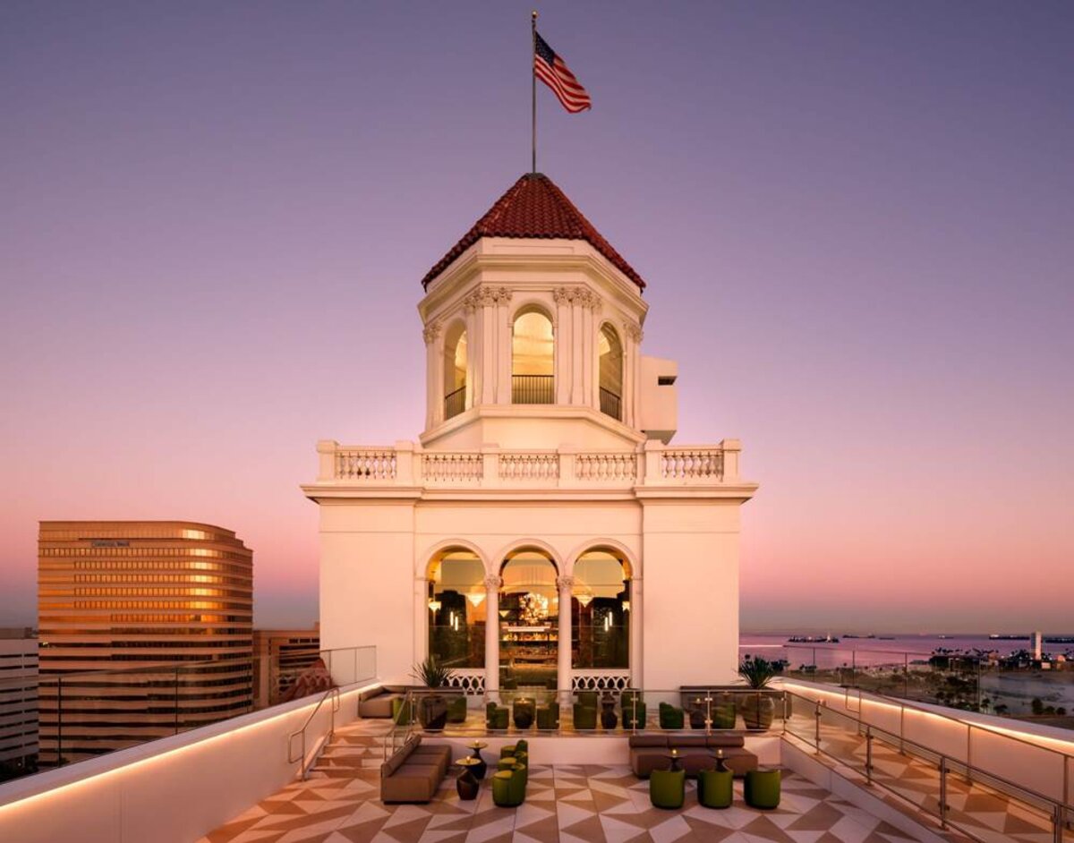 Fairmont Breakers Long Beach, California, Halo Outdoor Terrace