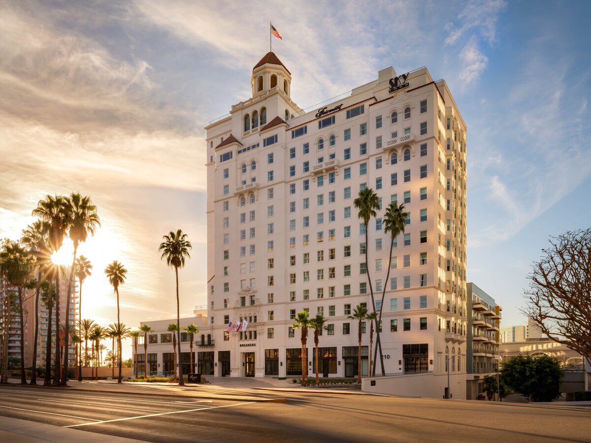 Fairmont Breakers Long Beach, California