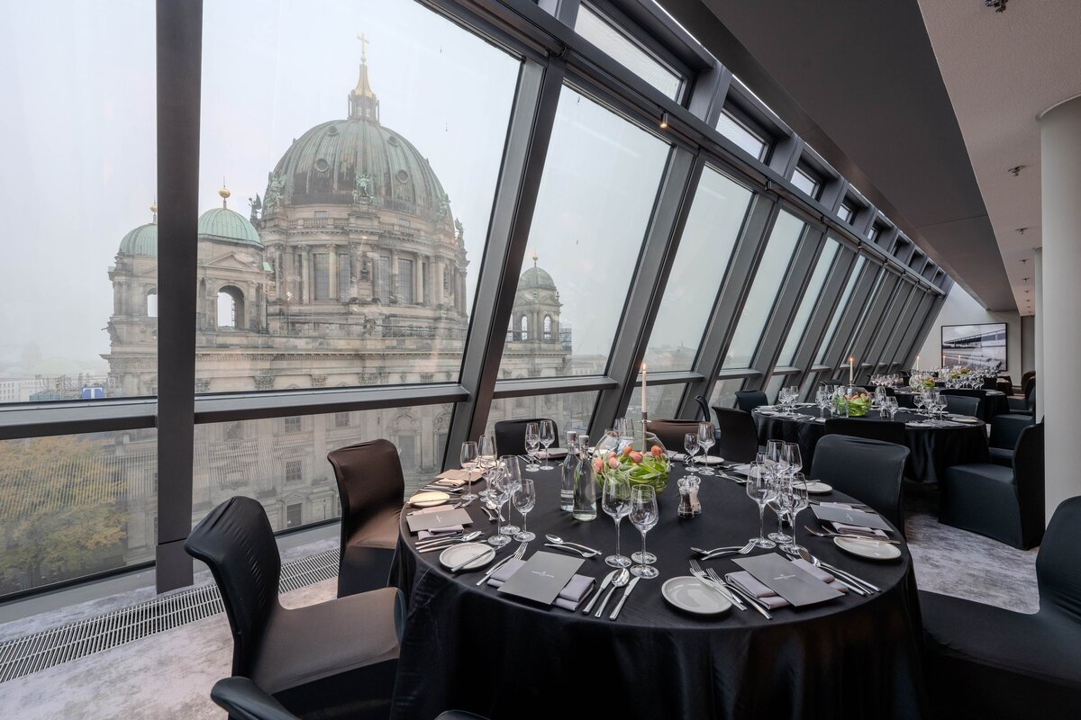 Radisson Collection Hotel, Berlin, Dom Lounge