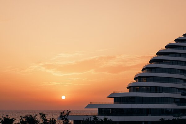 Inside Dubai's new ultra-luxury Jumeirah Marsa Al Arab hotel