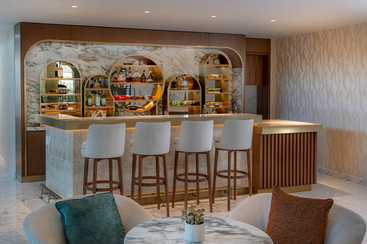 Signia by Hilton Amman, Jordan, 962 Bar