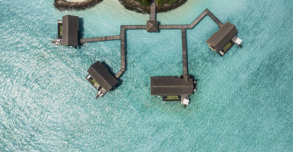 Hotel Review: One&Only Reethi Rah, the Maldives