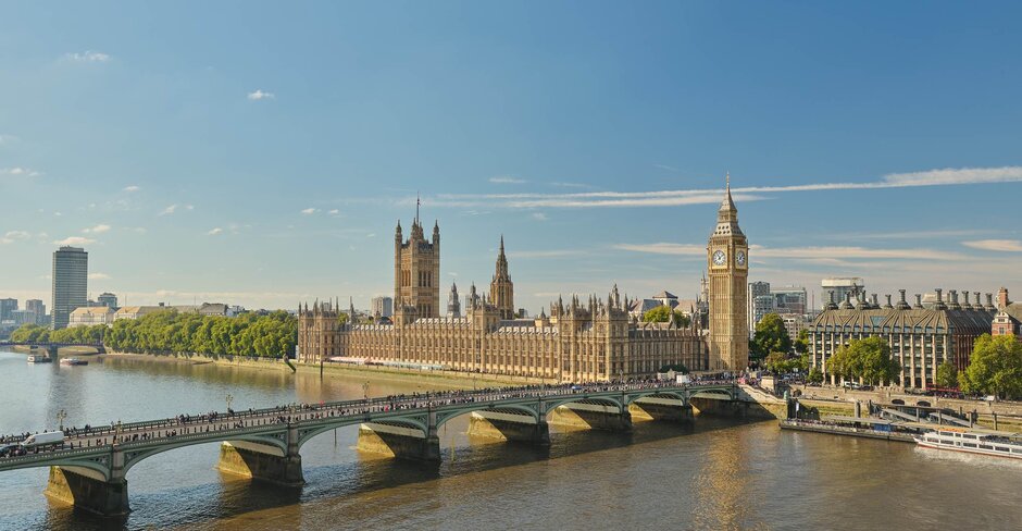 Oman Air to resume twice-daily flights to London