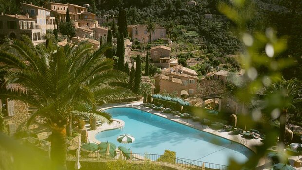 Villa Robert Graves, La Residencia, Mallorca, hotel pool