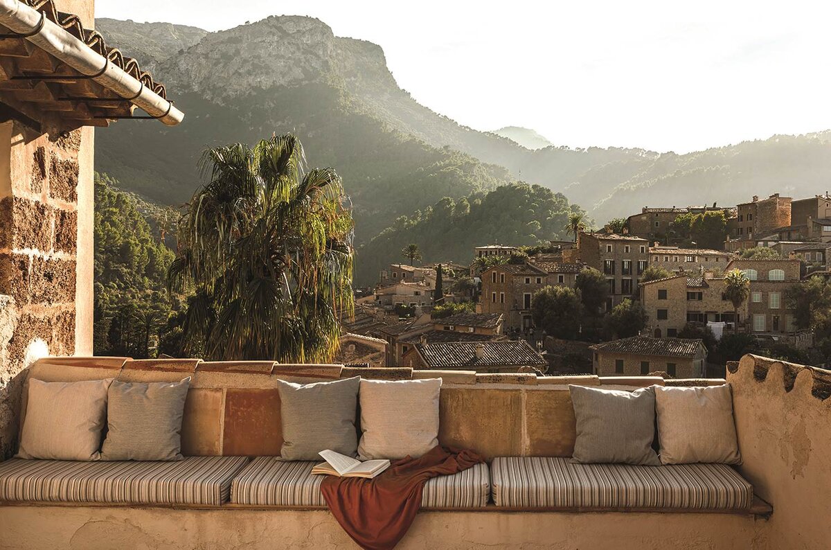 Villa Robert Graves, La Residencia, Mallorca, outdoor terrace