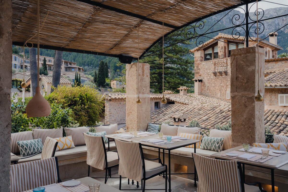 Villa Robert Graves, La Residencia, Mallorca, dining