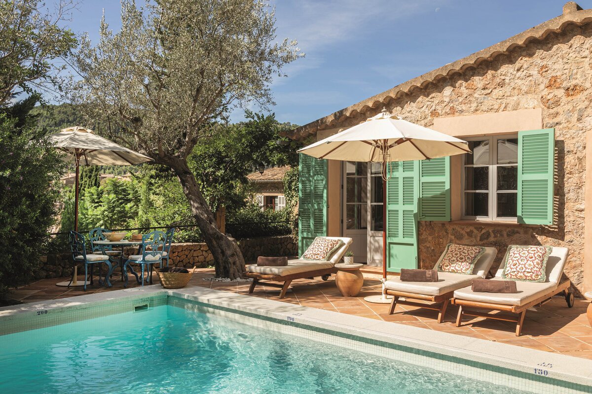 Villa Robert Graves, La Residencia, Mallorca, heated pool