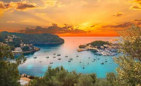 Expedia report unveils money-saving travel hacks