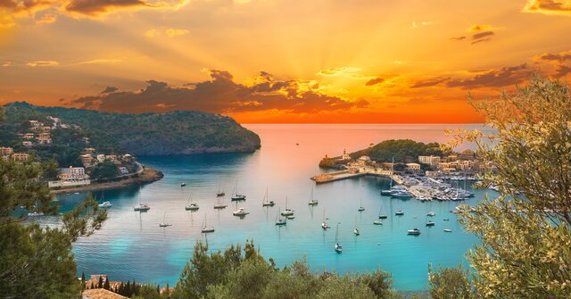 Expedia report unveils money-saving travel hacks