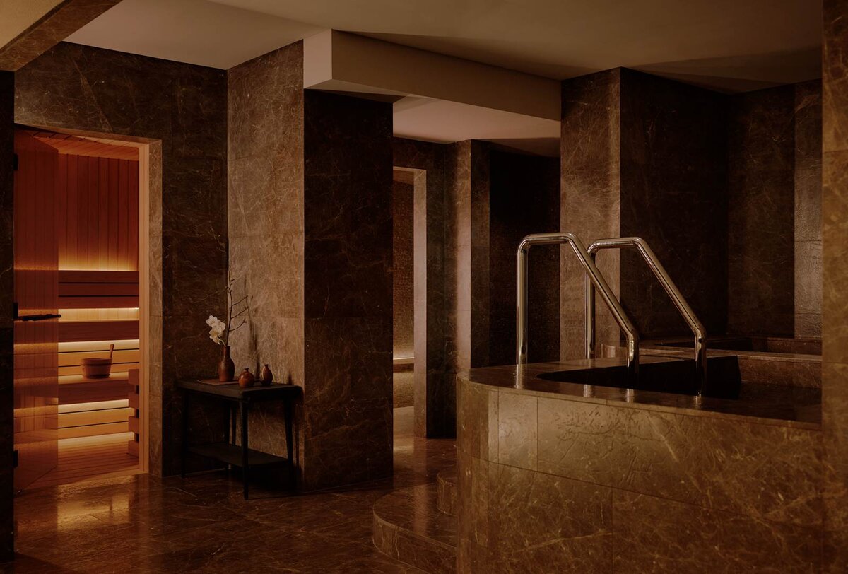 Aman Nai Lert Bangkok, Thailand, Aman Suite with spa