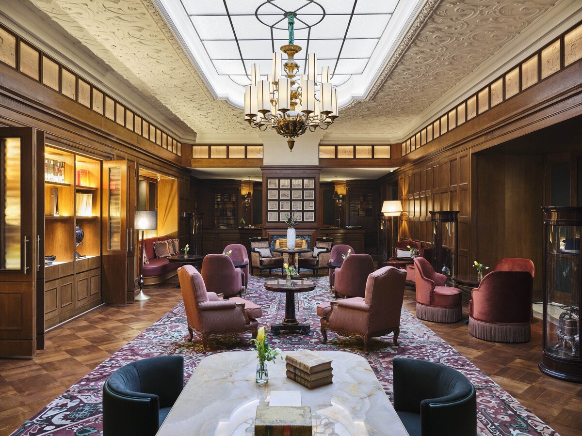 The Palace, a Luxury Collection Hotel, Madrid, 27 Club