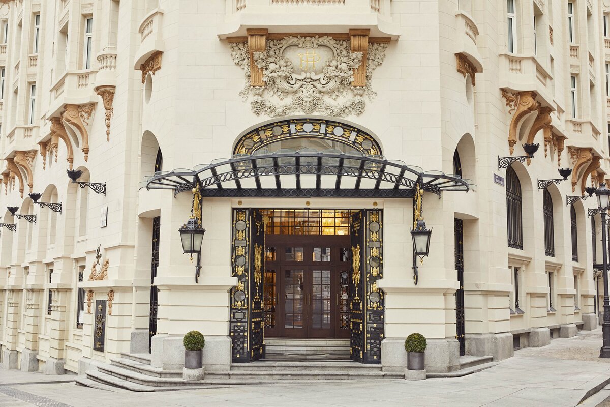 The Palace, a Luxury Collection Hotel, Madrid, Entrance
