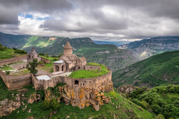 Armenia grants visa-free access to all GCC residents