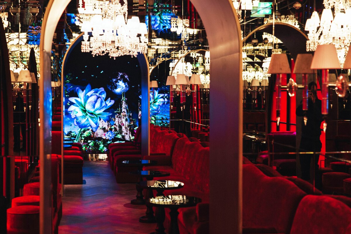 Sax Paris, The Galerie social hub