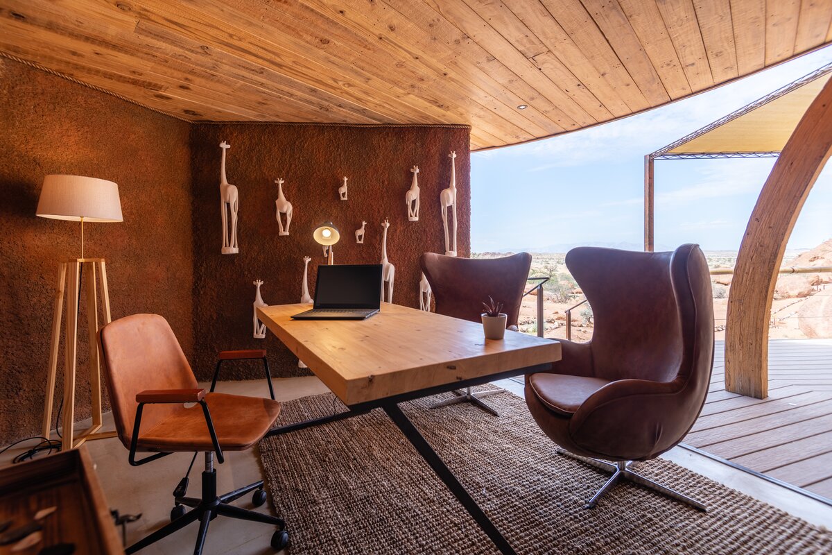 Onduli Ridge, office