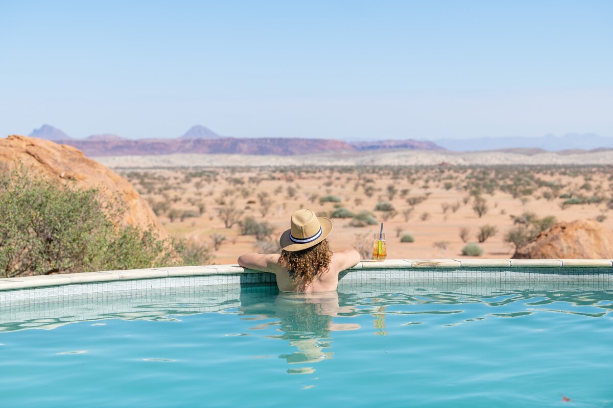 Onduli Ridge, pool