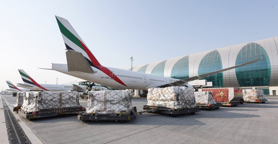 شركة طيران الإمارات تساعد في تقديم مساعدات عاجلة لضحايا الزلزال التركي السوري
