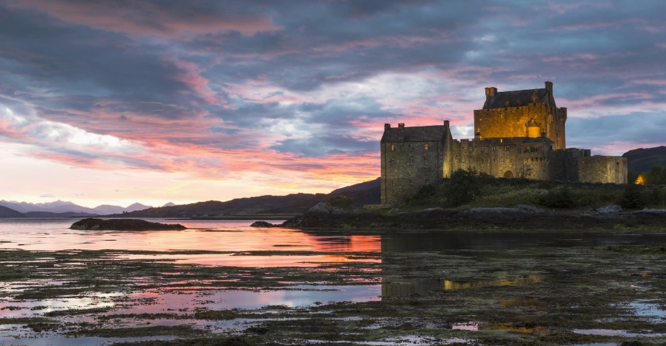 شركة إكسبلورا للرحلات تكشف عن تجارب السفر في اسكتلندا وأيسلندا