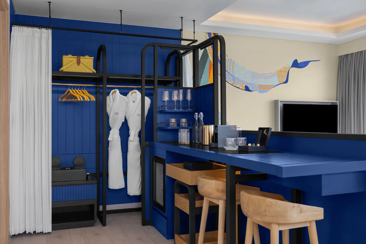 Avani+ Fares Maldives Resort, Over water villa dressing room
