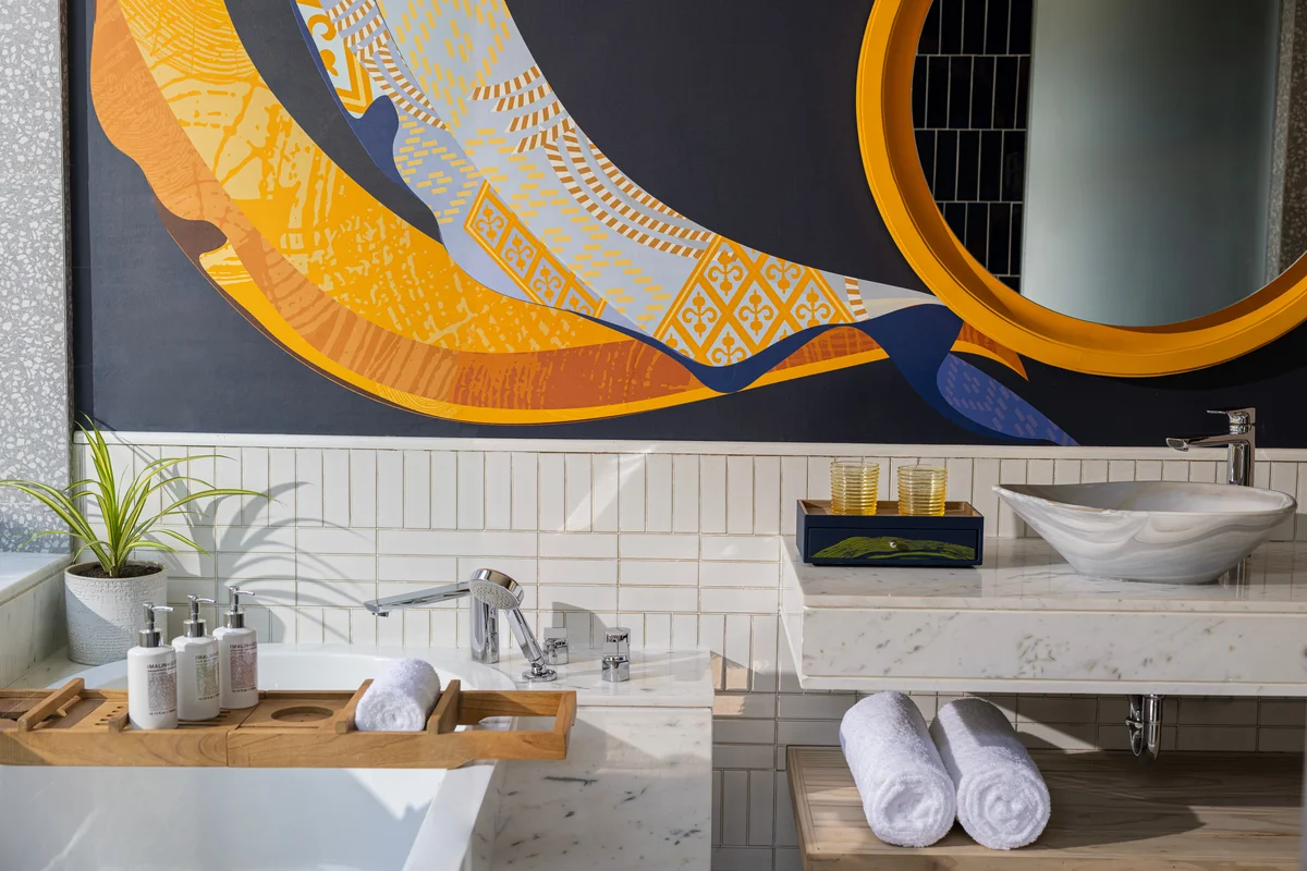 Avani+ Fares Maldives Resort, Four bedroom beach pavilion bathroom