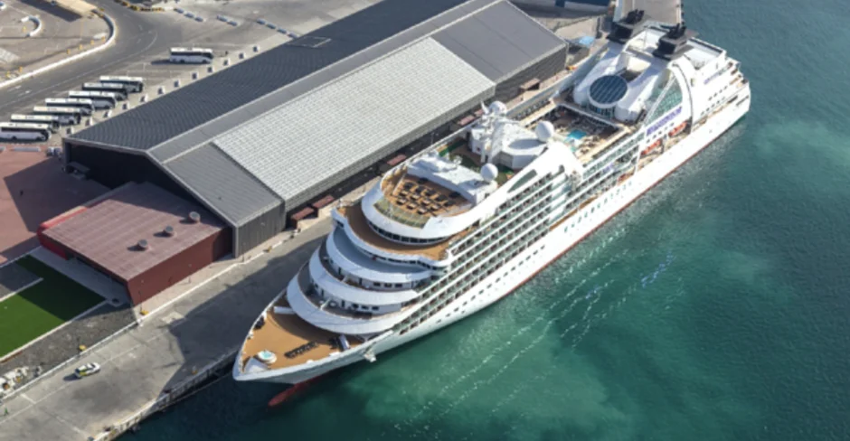 Abu Dhabi 2023-24 cruise season begins with grand arrival of Crystal Symphony