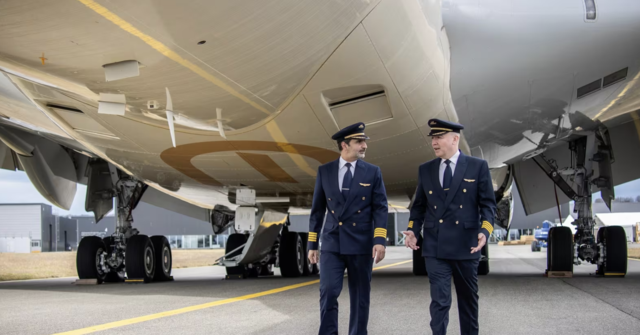 Etihad Airways to recruit hundreds more pilots